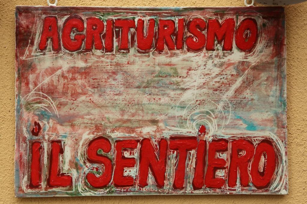 Villa Il Sentiero Acquapendente Exterior foto
